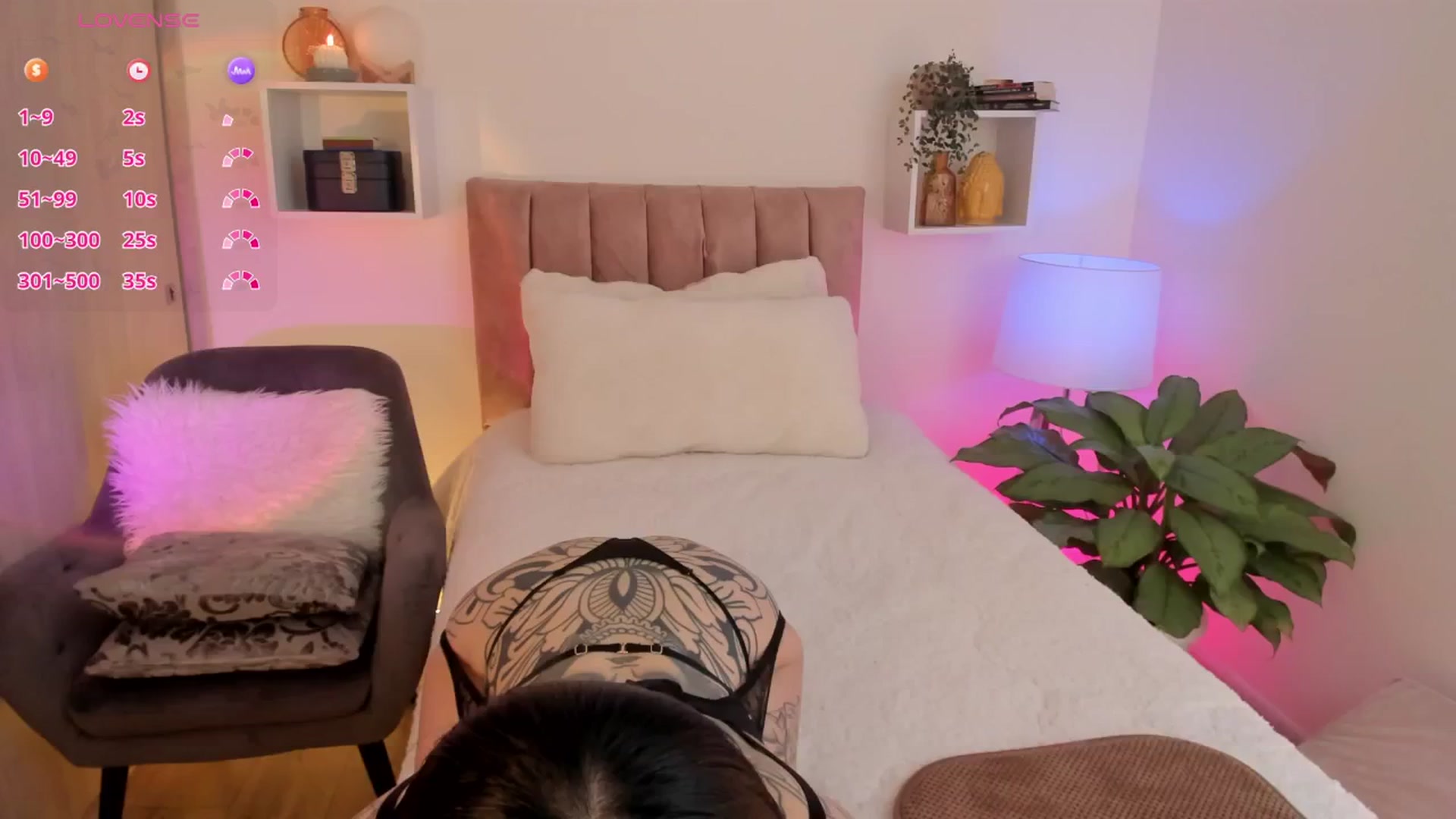 Gallery image thumbnail from Amapola7's myfreecams stream on, 11/10/2024, 20:37 image 11 of 20