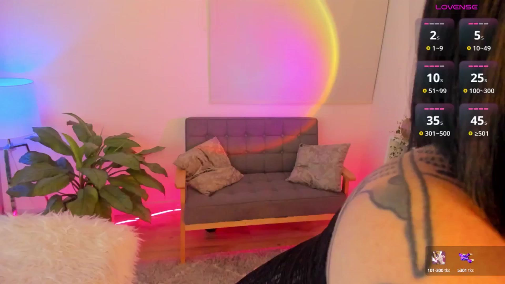 Gallery image thumbnail from Amapola7's myfreecams stream on, 06/05/2025, 23:50 image 9 of 20