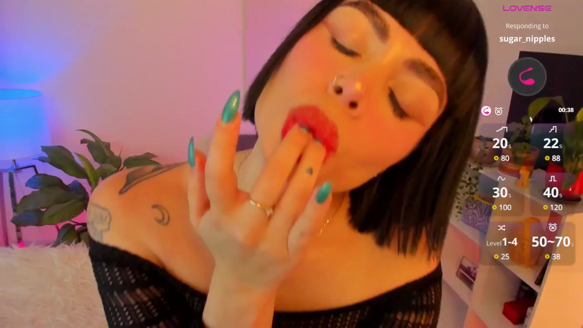 Gallery image thumbnail from Amapola7's myfreecams stream on, 06/05/2025, 23:50 image 10 of 20
