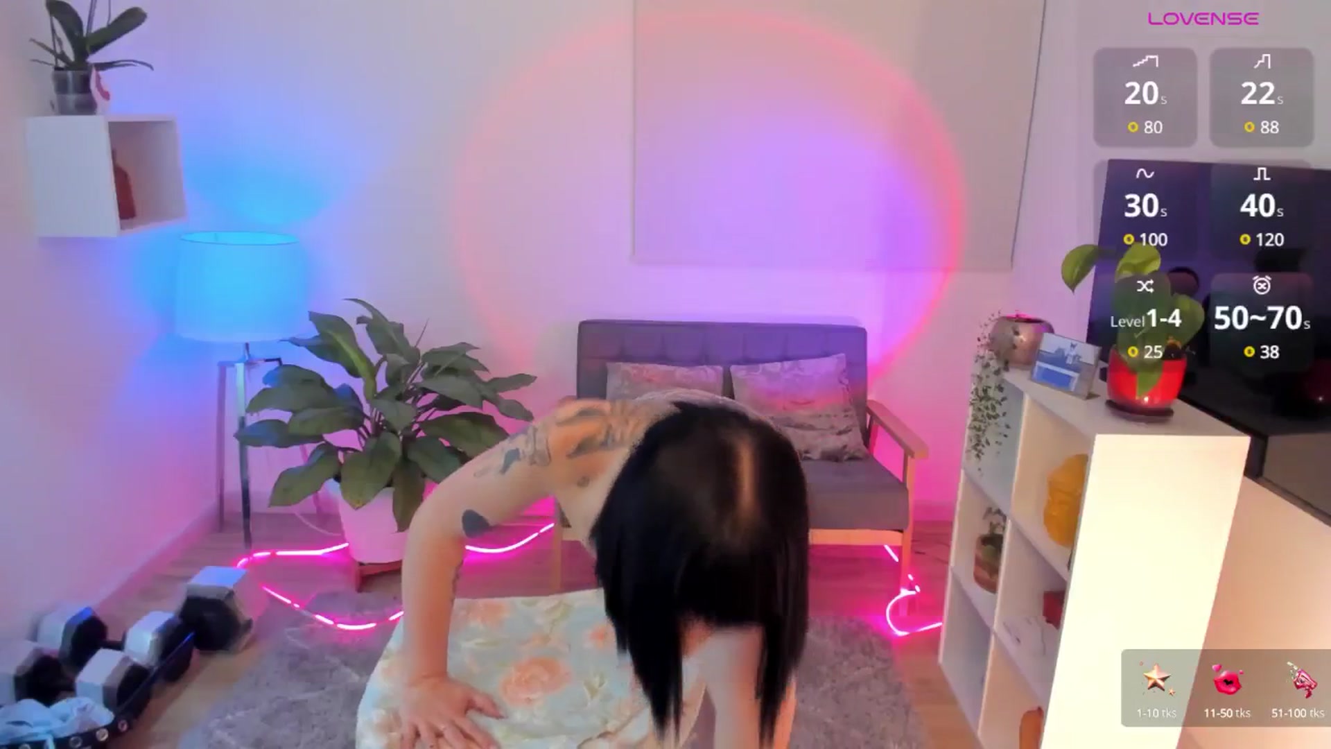 Gallery image thumbnail from Amapola7's myfreecams stream on, 06/10/2025, 24:39 image 3 of 20