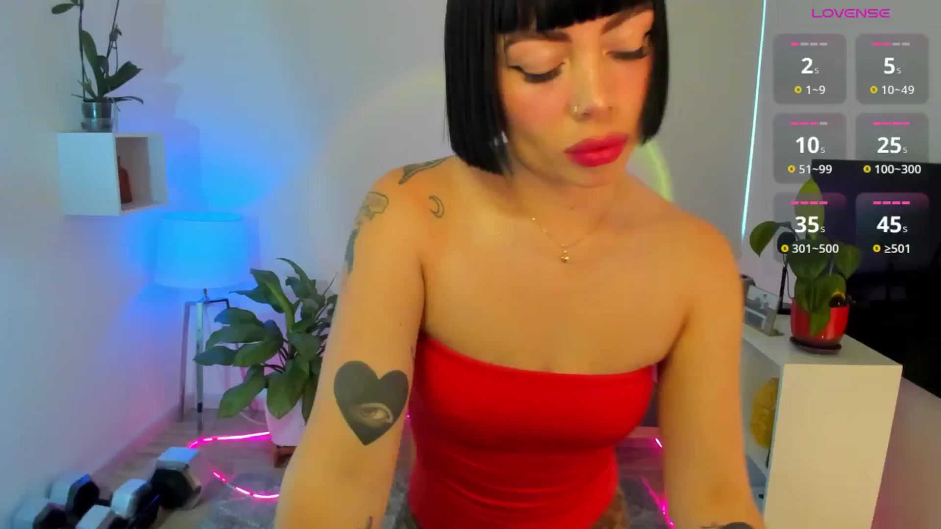 Gallery image thumbnail from Amapola7's myfreecams stream on, 06/12/2025, 21:28 image 7 of 20