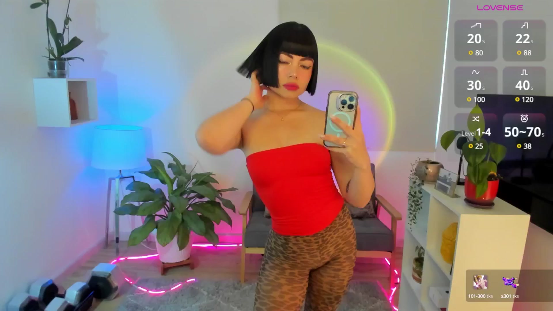 Gallery image thumbnail from Amapola7's myfreecams stream on, 06/12/2025, 21:28 image 13 of 20