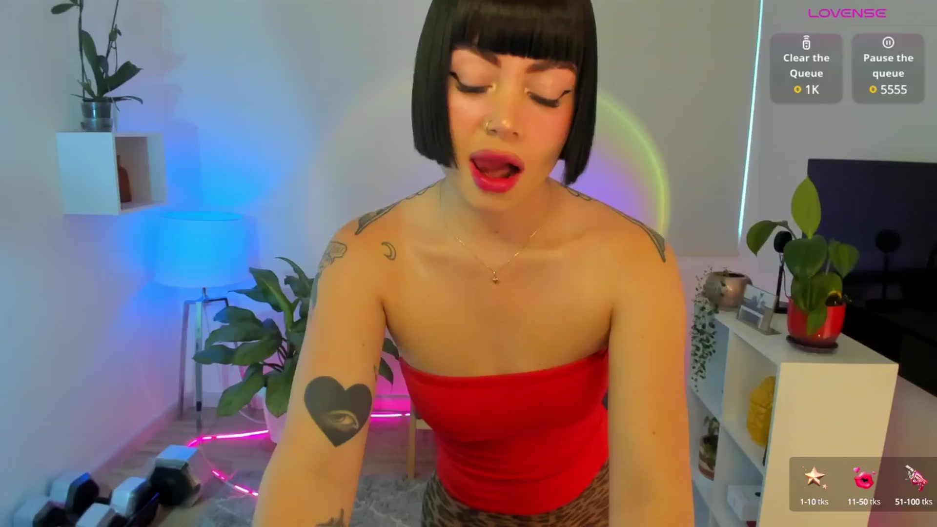 Gallery image thumbnail from Amapola7's myfreecams stream on, 06/12/2025, 21:28 image 6 of 20