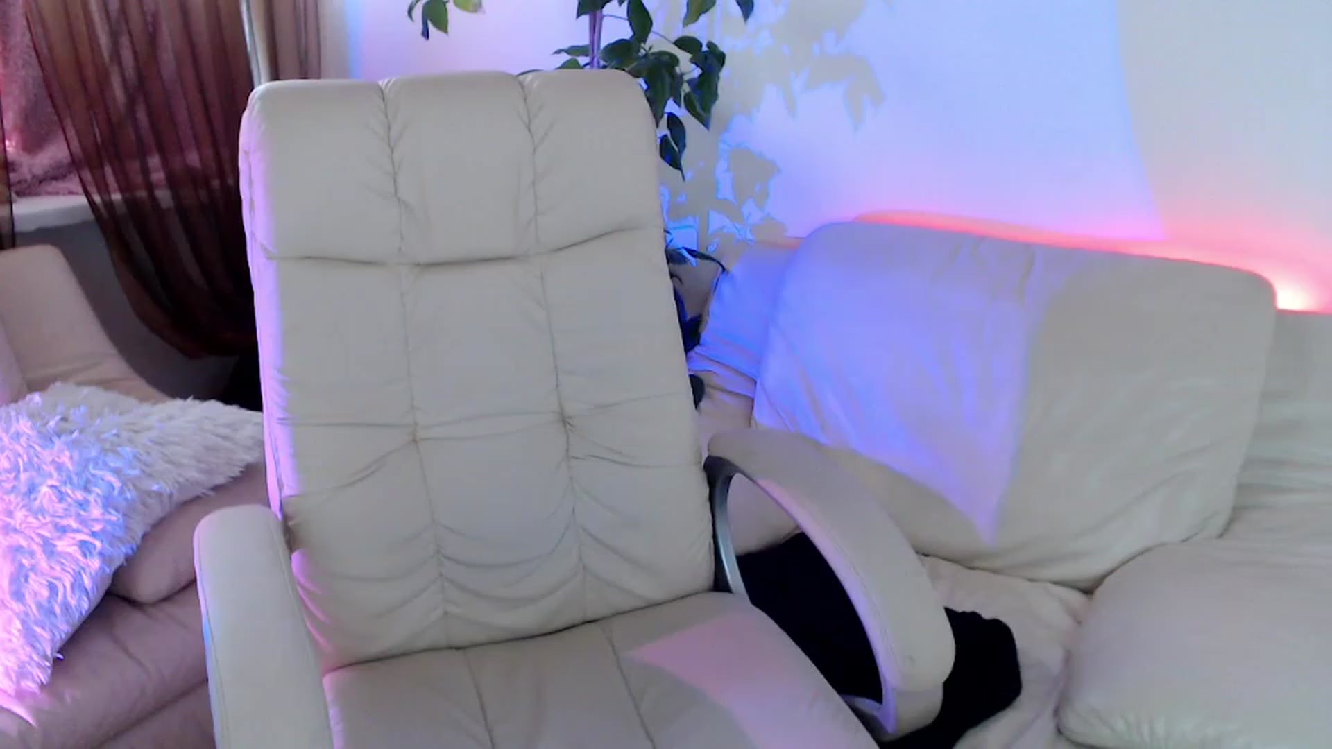 Gallery image thumbnail from AmarettaHell's myfreecams stream on, 11/14/2022, 12:06 image 2 of 20