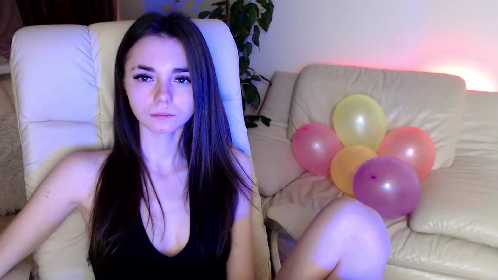 Gallery image thumbnail from AmarettaHell's myfreecams stream on, 11/21/2022, 14:46 image 5 of 20