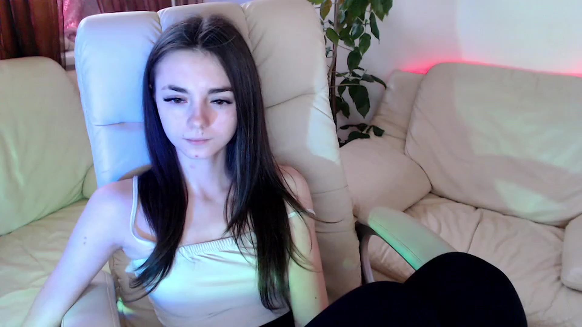 Gallery image thumbnail from AmarettaHell's myfreecams stream on, 11/25/2022, 10:05 image 19 of 20