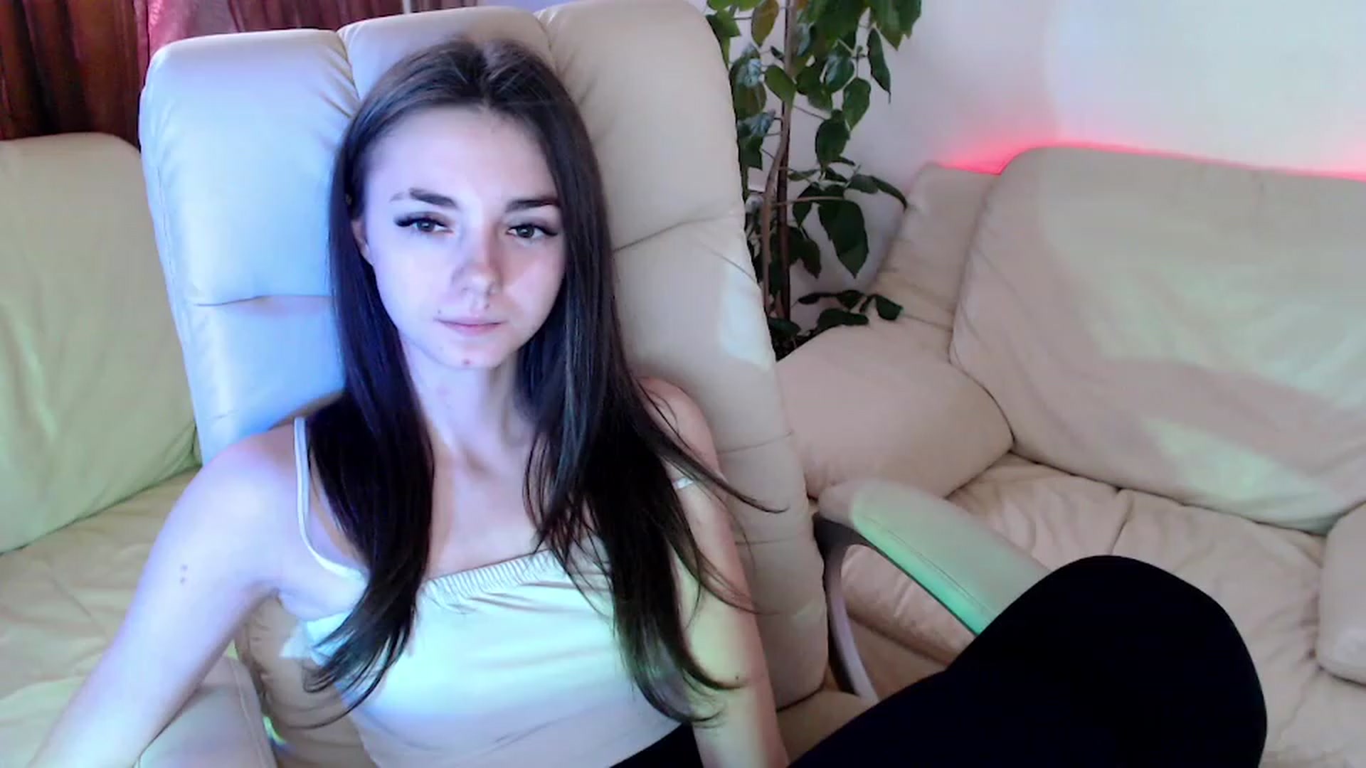 Gallery image thumbnail from AmarettaHell's myfreecams stream on, 11/25/2022, 10:05 image 18 of 20
