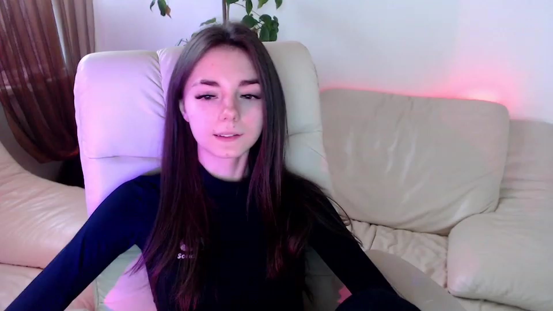 Gallery image thumbnail from AmarettaHell's myfreecams stream on, 11/28/2022, 10:12 image 18 of 20