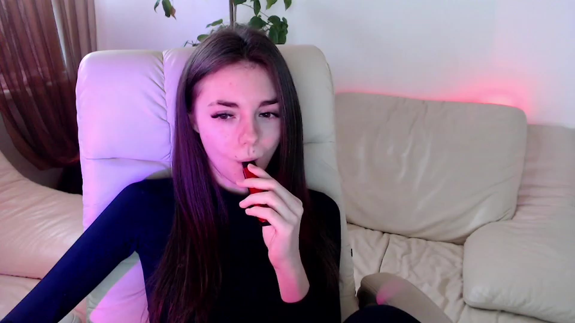 Gallery image thumbnail from AmarettaHell's myfreecams stream on, 11/28/2022, 10:12 image 5 of 20