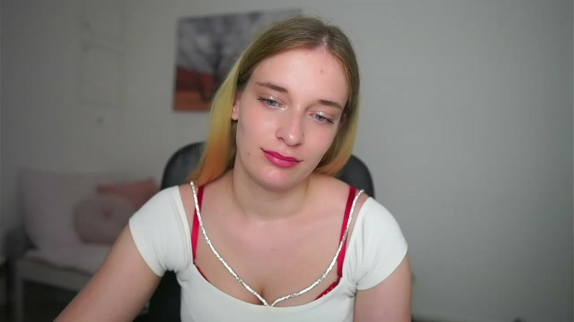 Gallery image thumbnail from Amarna_Miller's myfreecams stream on, 05/06/2024, 15:22 image 7 of 20