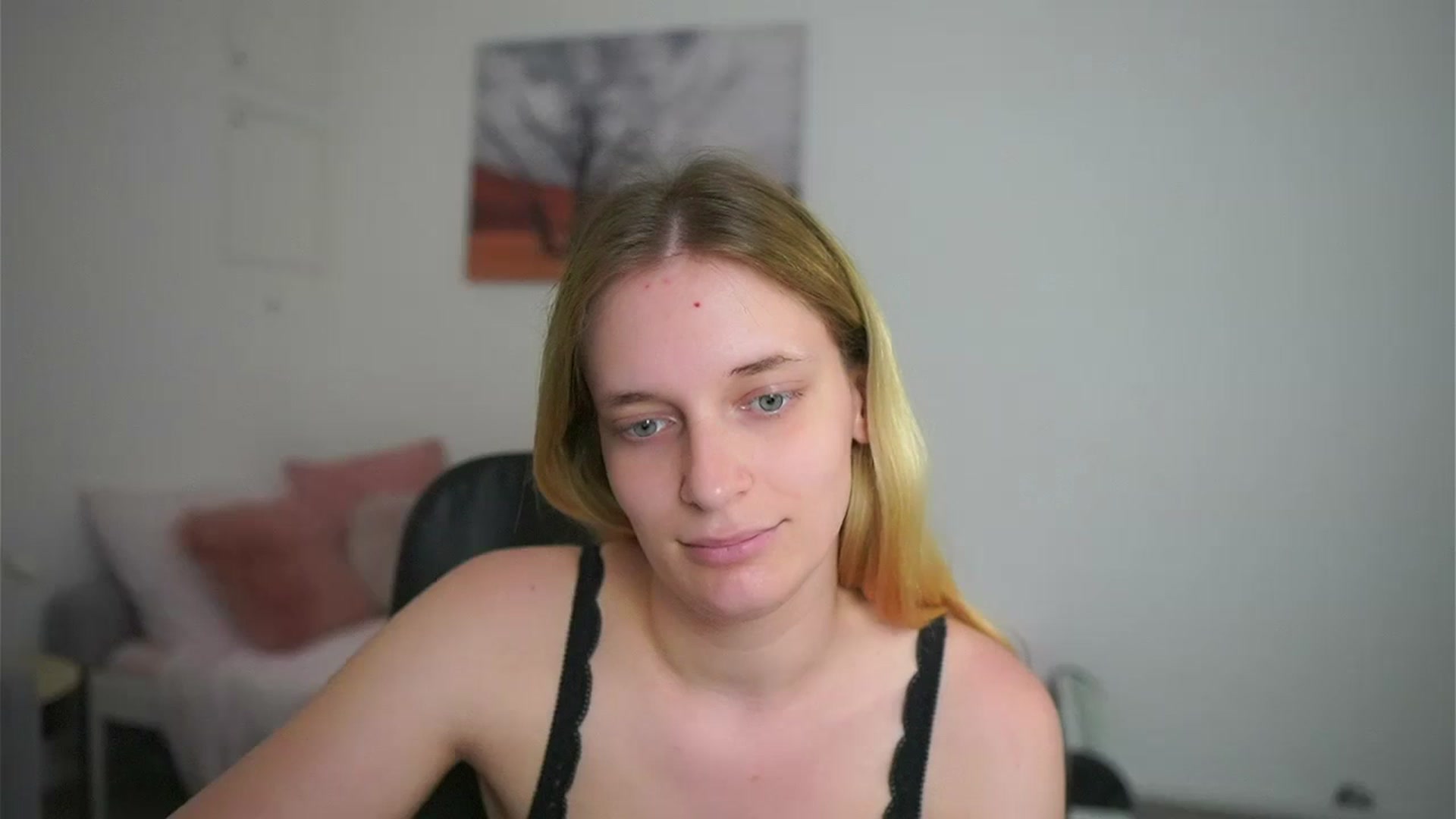 Gallery image thumbnail from Amarna_Miller's myfreecams stream on, 05/10/2024, 15:09 image 8 of 20
