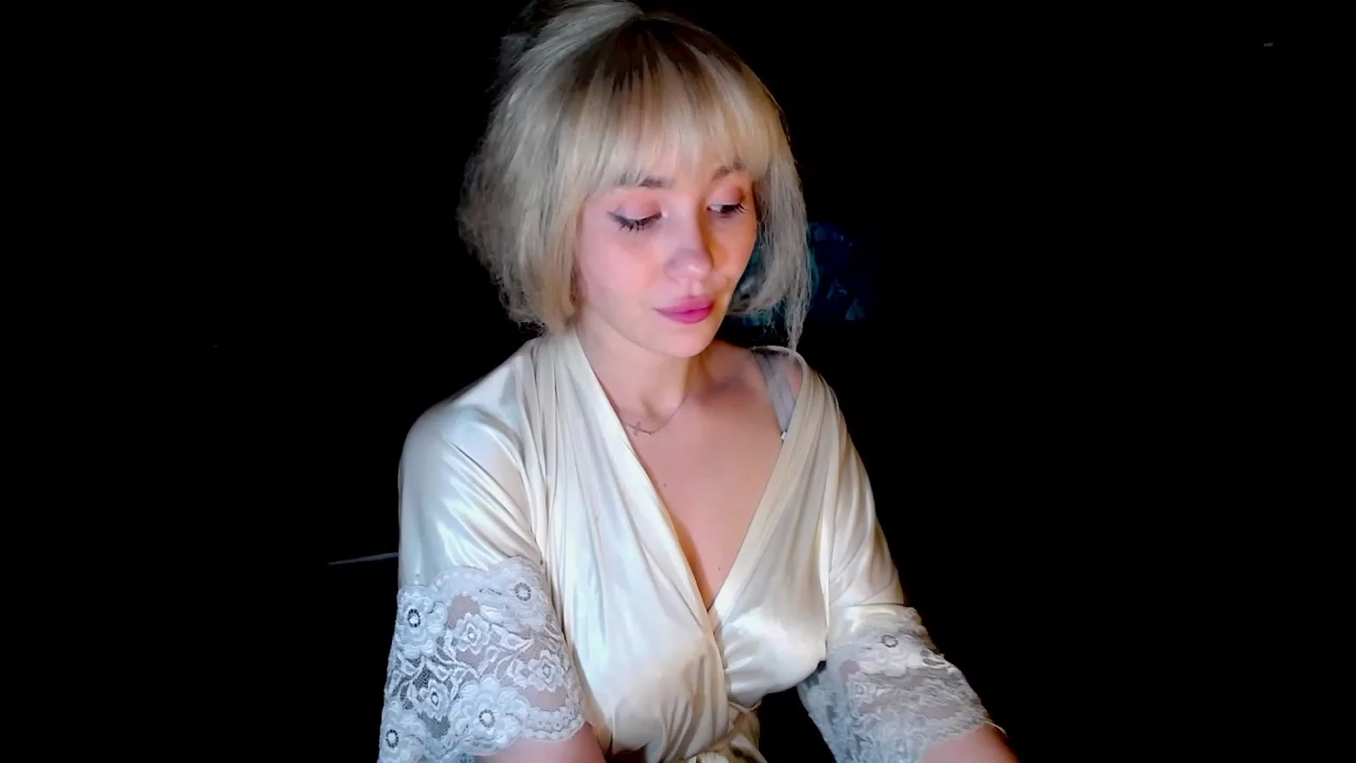 Gallery image thumbnail from AmateurSarah's myfreecams stream on, 06/04/2023, 20:24 image 5 of 20