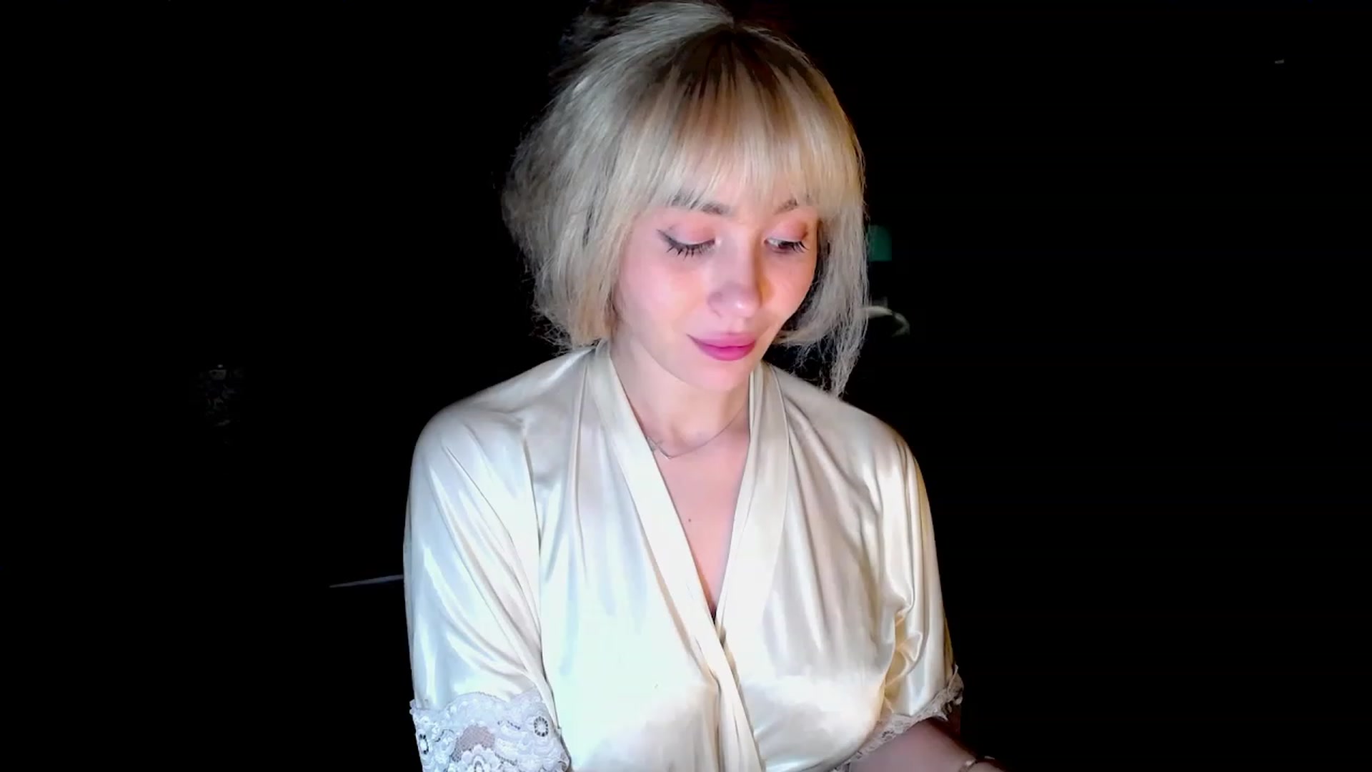 Gallery image thumbnail from AmateurSarah's myfreecams stream on, 06/04/2023, 20:24 image 3 of 20