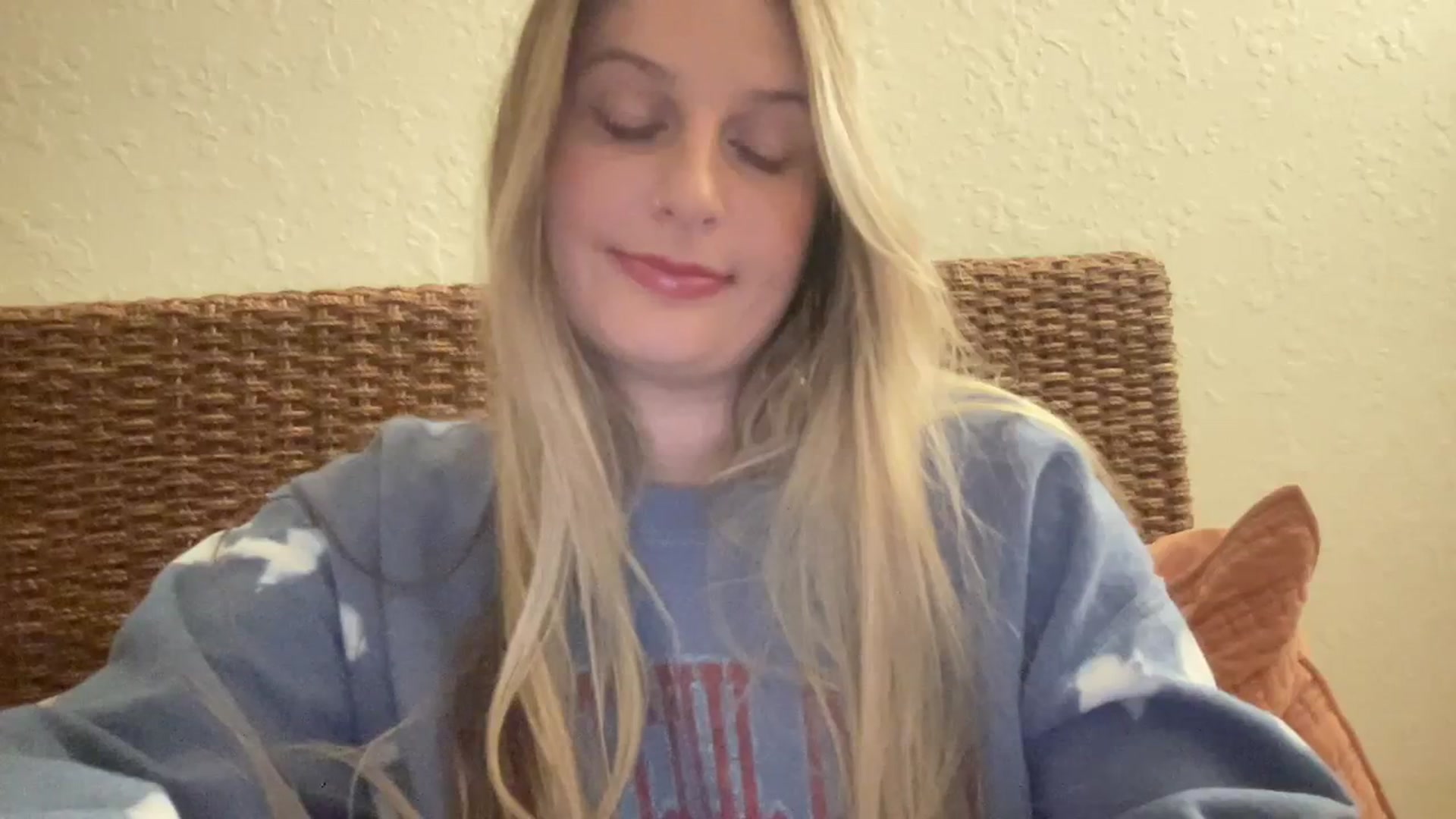 Gallery image thumbnail from Amateurblonde's myfreecams stream on, 02/28/2024, 07:28 image 20 of 20