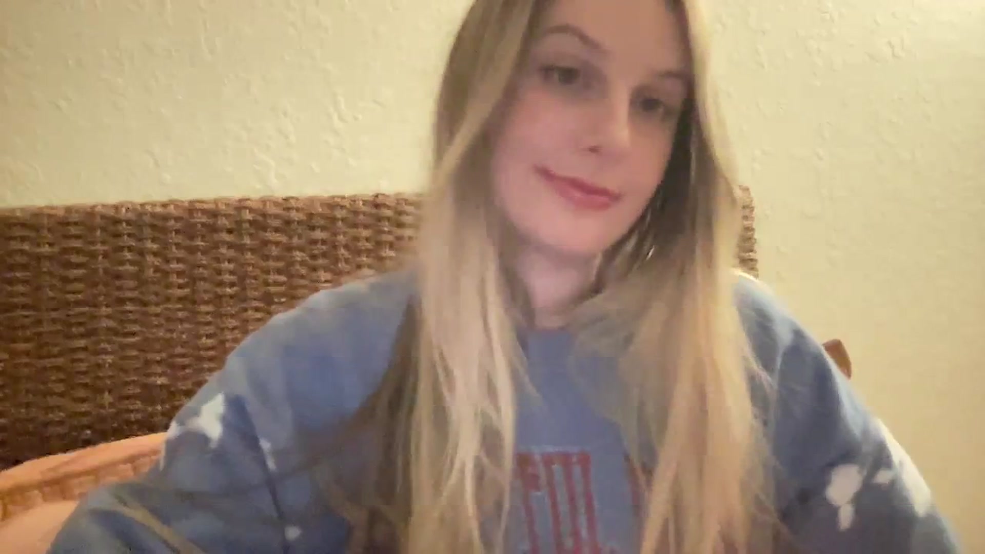 Gallery image thumbnail from Amateurblonde's myfreecams stream on, 02/28/2024, 07:28 image 11 of 20