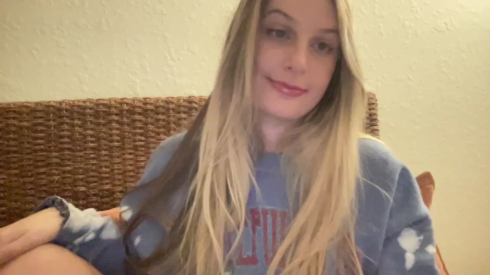 Gallery image thumbnail from Amateurblonde's myfreecams stream on, 02/28/2024, 07:28 image 7 of 20