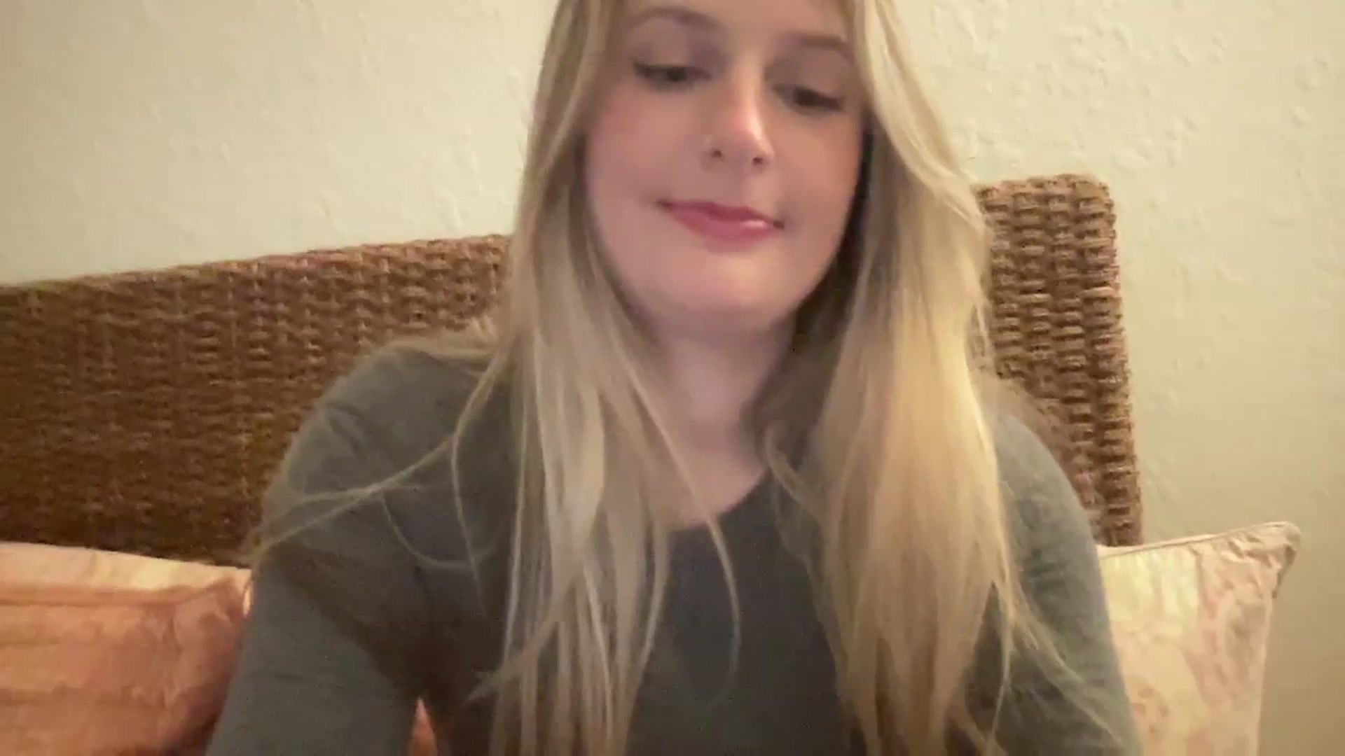 Gallery image thumbnail from Amateurblonde's myfreecams stream on, 03/01/2024, 09:11 image 19 of 20