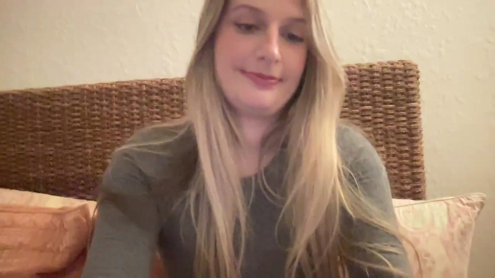Gallery image thumbnail from Amateurblonde's myfreecams stream on, 03/01/2024, 09:11 image 11 of 20