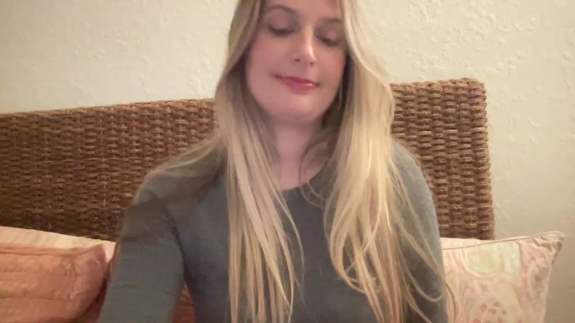 Gallery image thumbnail from Amateurblonde's myfreecams stream on, 03/01/2024, 09:11 image 7 of 20