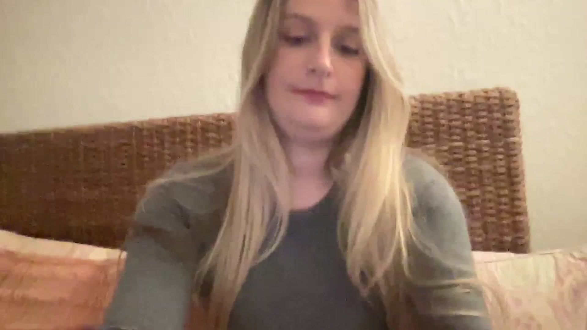 Gallery image thumbnail from Amateurblonde's myfreecams stream on, 03/01/2024, 09:11 image 13 of 20