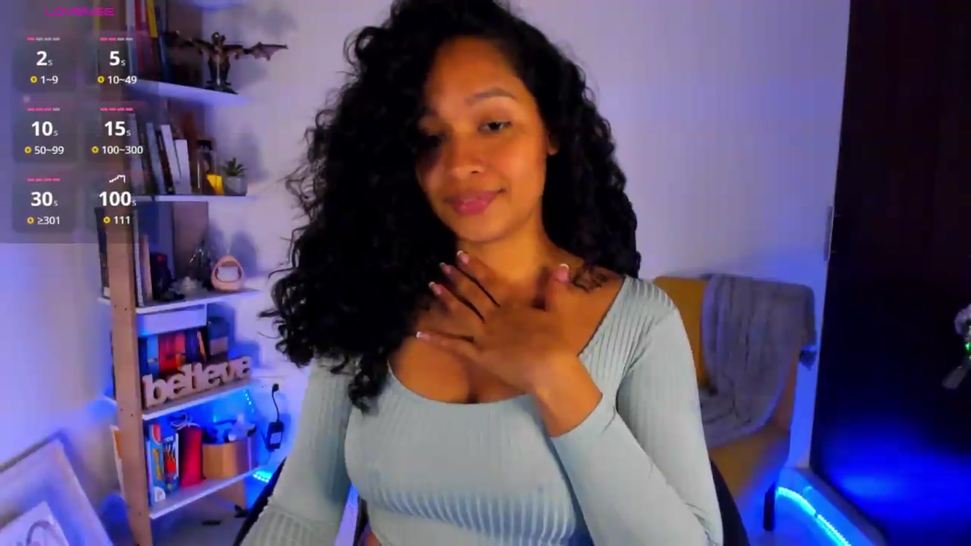 Gallery image thumbnail from Amatista_latina's myfreecams stream on, 05/18/2026, 10:17 image 10 of 20