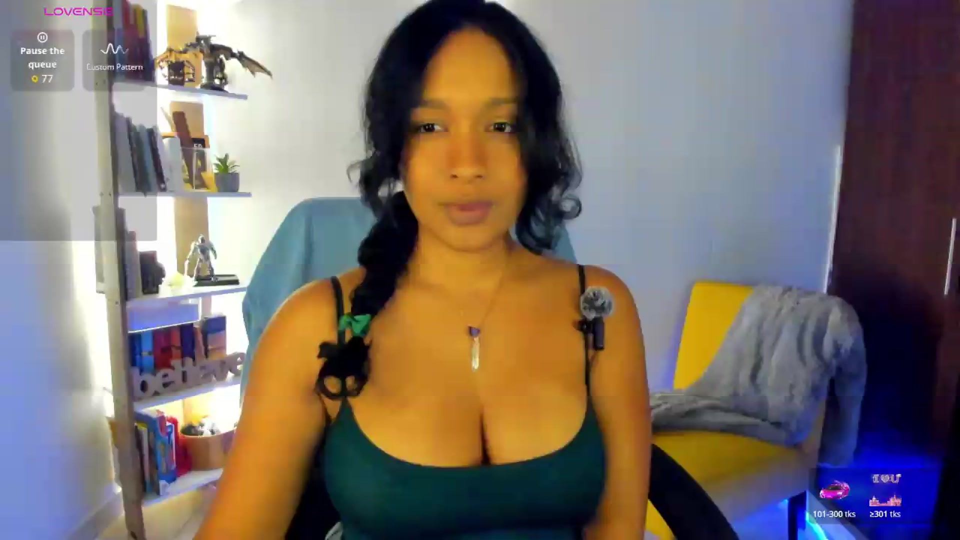 Gallery image thumbnail from Amatista_latina's myfreecams stream on, 05/24/2026, 05:35 image 6 of 20
