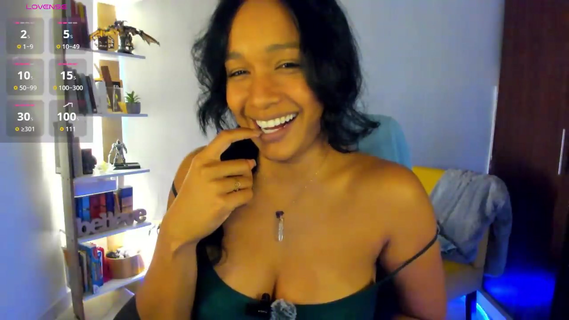 Gallery image thumbnail from Amatista_latina's myfreecams stream on, 05/24/2026, 08:18 image 7 of 20