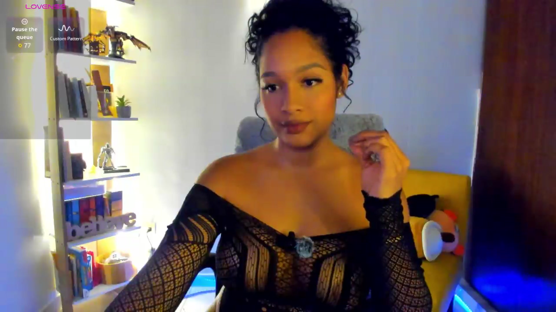 Gallery image thumbnail from Amatista_latina's myfreecams stream on, 06/02/2026, 04:46 image 16 of 20