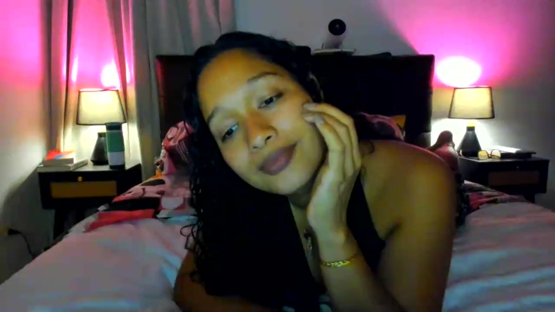 Gallery image thumbnail from Amatista_latina's myfreecams stream on, 06/08/2026, 04:12 image 10 of 20