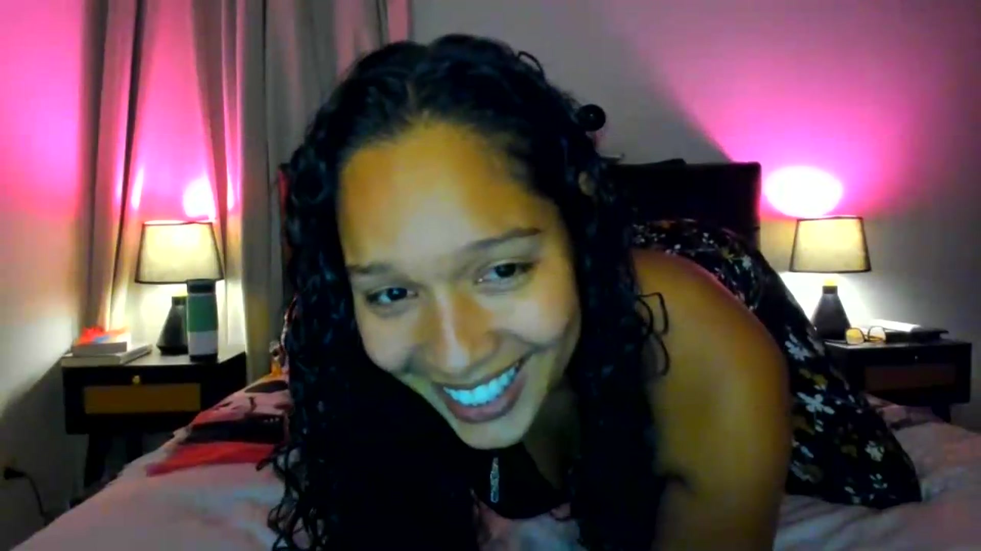 Gallery image thumbnail from Amatista_latina's myfreecams stream on, 06/08/2026, 04:12 image 14 of 20