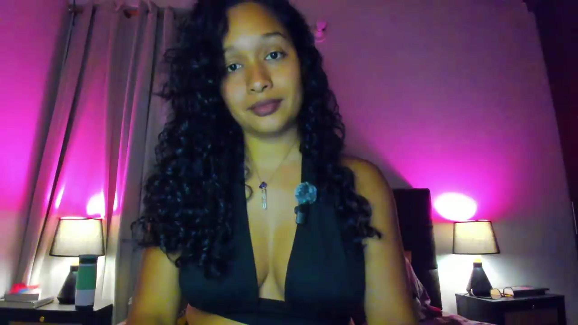 Gallery image thumbnail from Amatista_latina's myfreecams stream on, 06/08/2026, 04:57 image 19 of 20