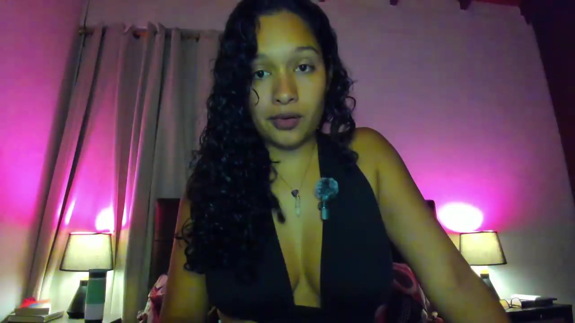 Gallery image thumbnail from Amatista_latina's myfreecams stream on, 06/08/2026, 04:57 image 8 of 20