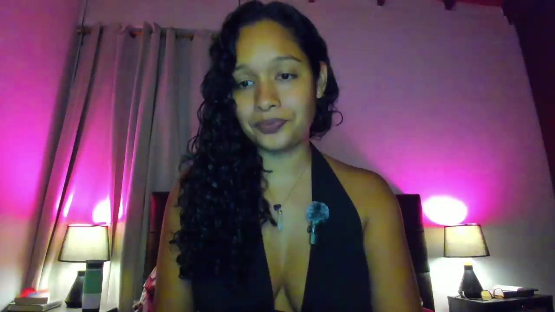 Gallery image thumbnail from Amatista_latina's myfreecams stream on, 06/08/2026, 04:57 image 2 of 20