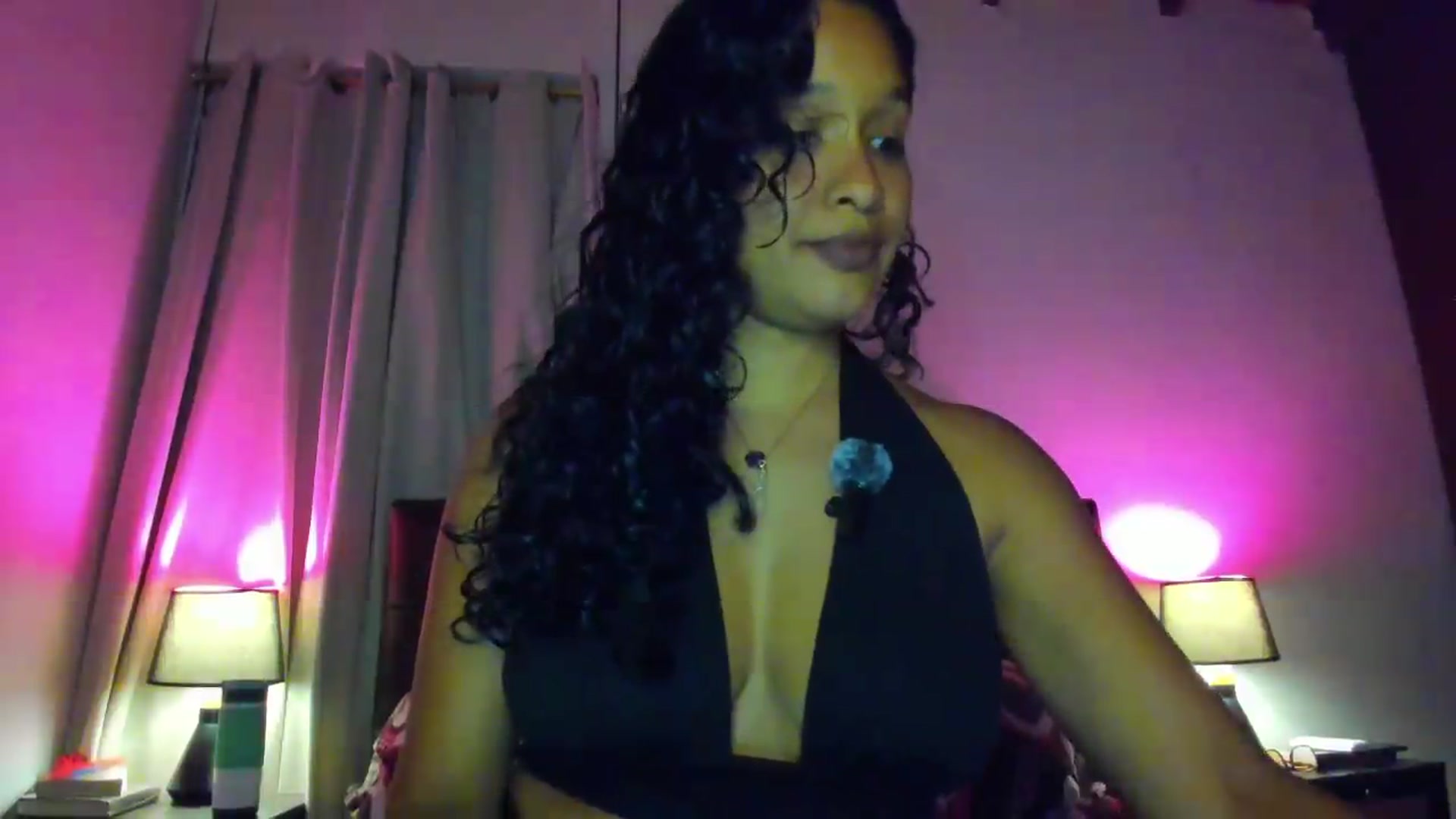 Gallery image thumbnail from Amatista_latina's myfreecams stream on, 06/08/2026, 04:57 image 5 of 20