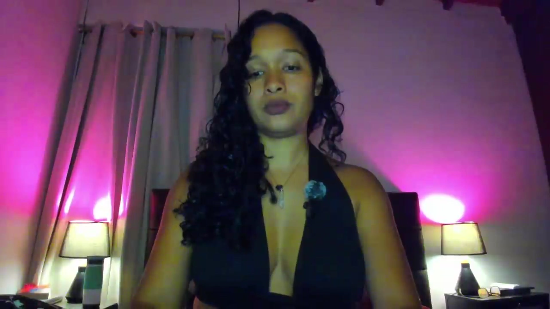 Gallery image thumbnail from Amatista_latina's myfreecams stream on, 06/08/2026, 04:57 image 7 of 20