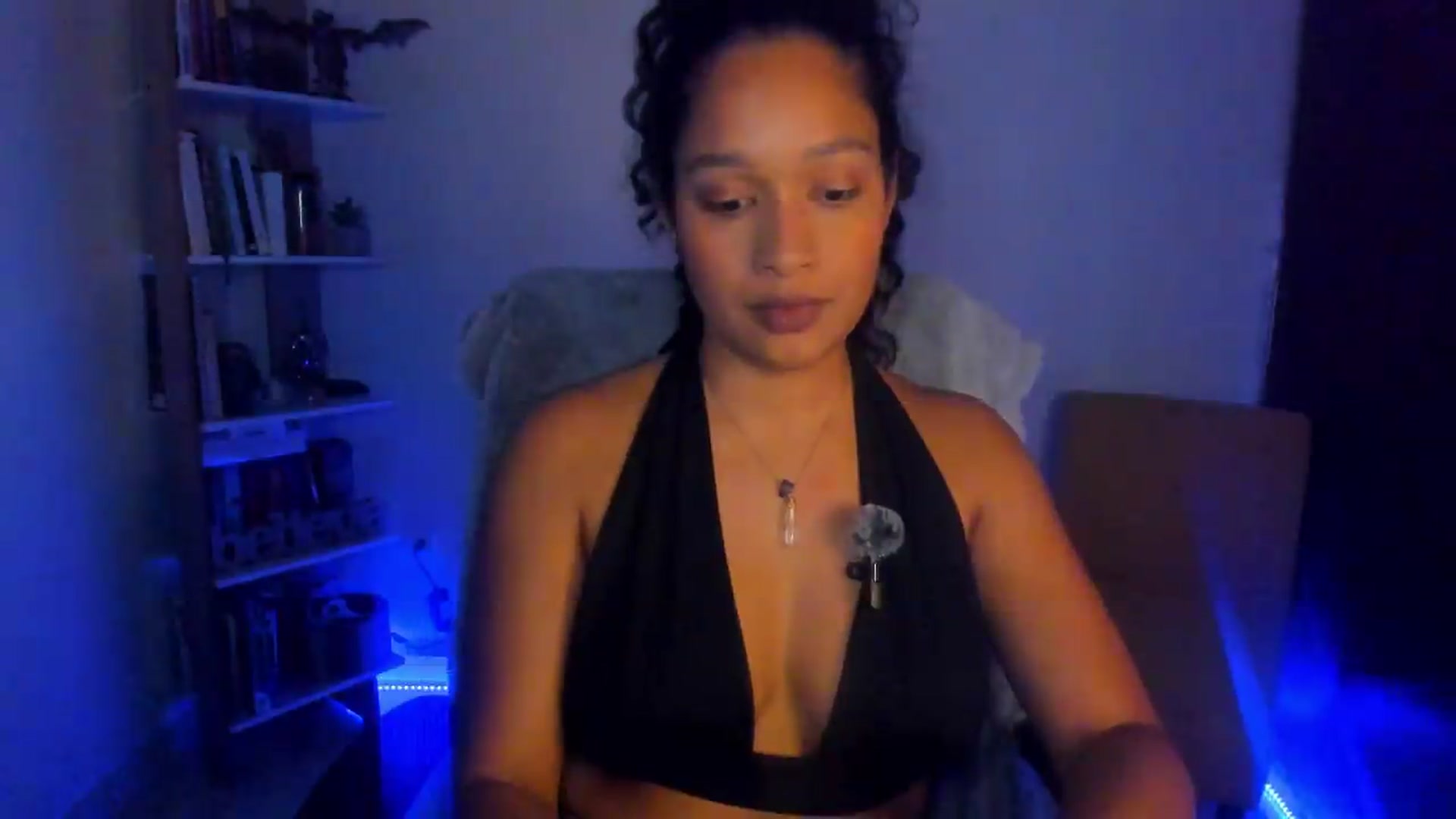 Gallery image thumbnail from Amatista_latina's myfreecams stream on, 06/08/2026, 07:08 image 3 of 20