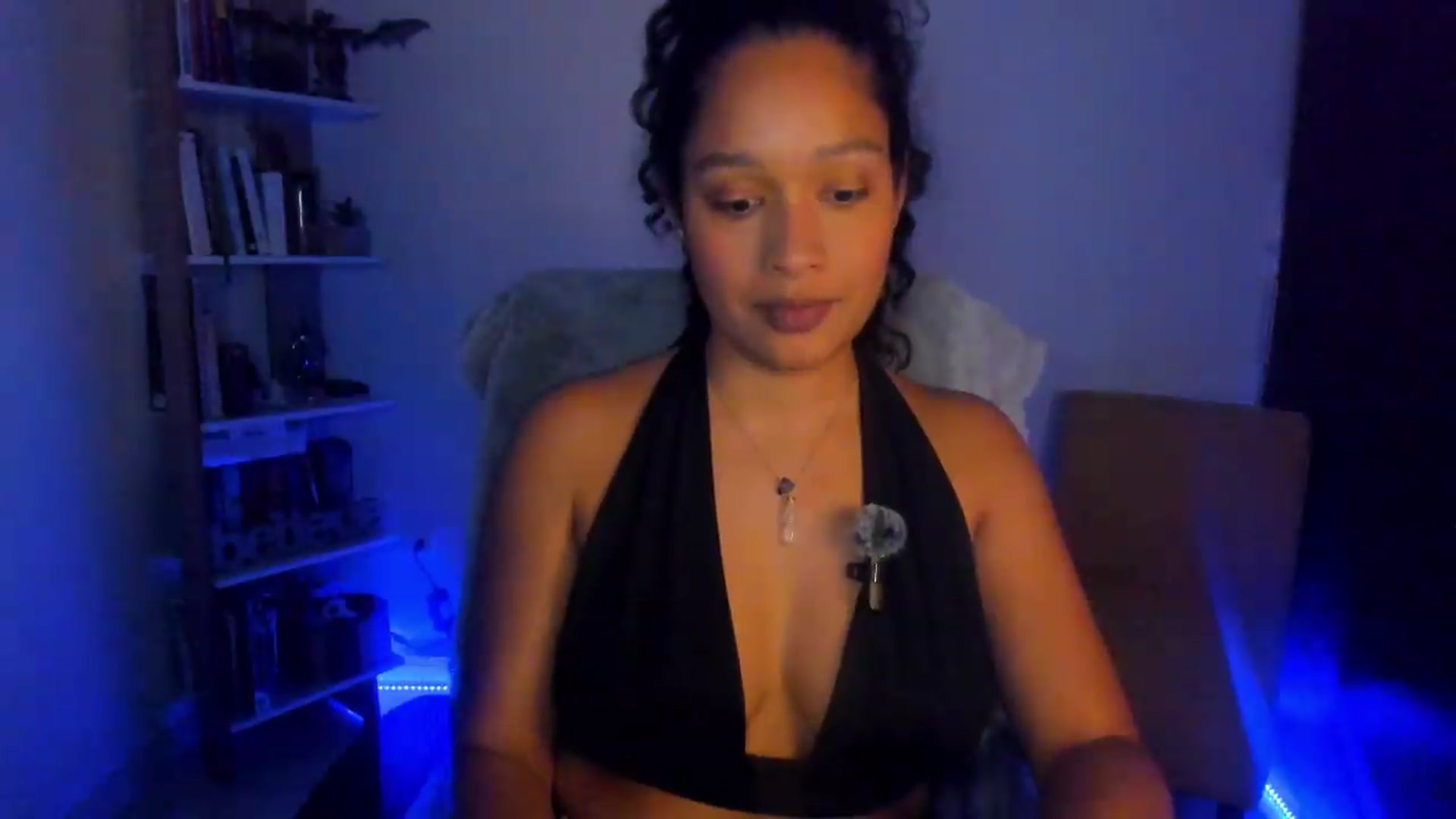 Gallery image thumbnail from Amatista_latina's myfreecams stream on, 06/08/2026, 07:08 image 4 of 20