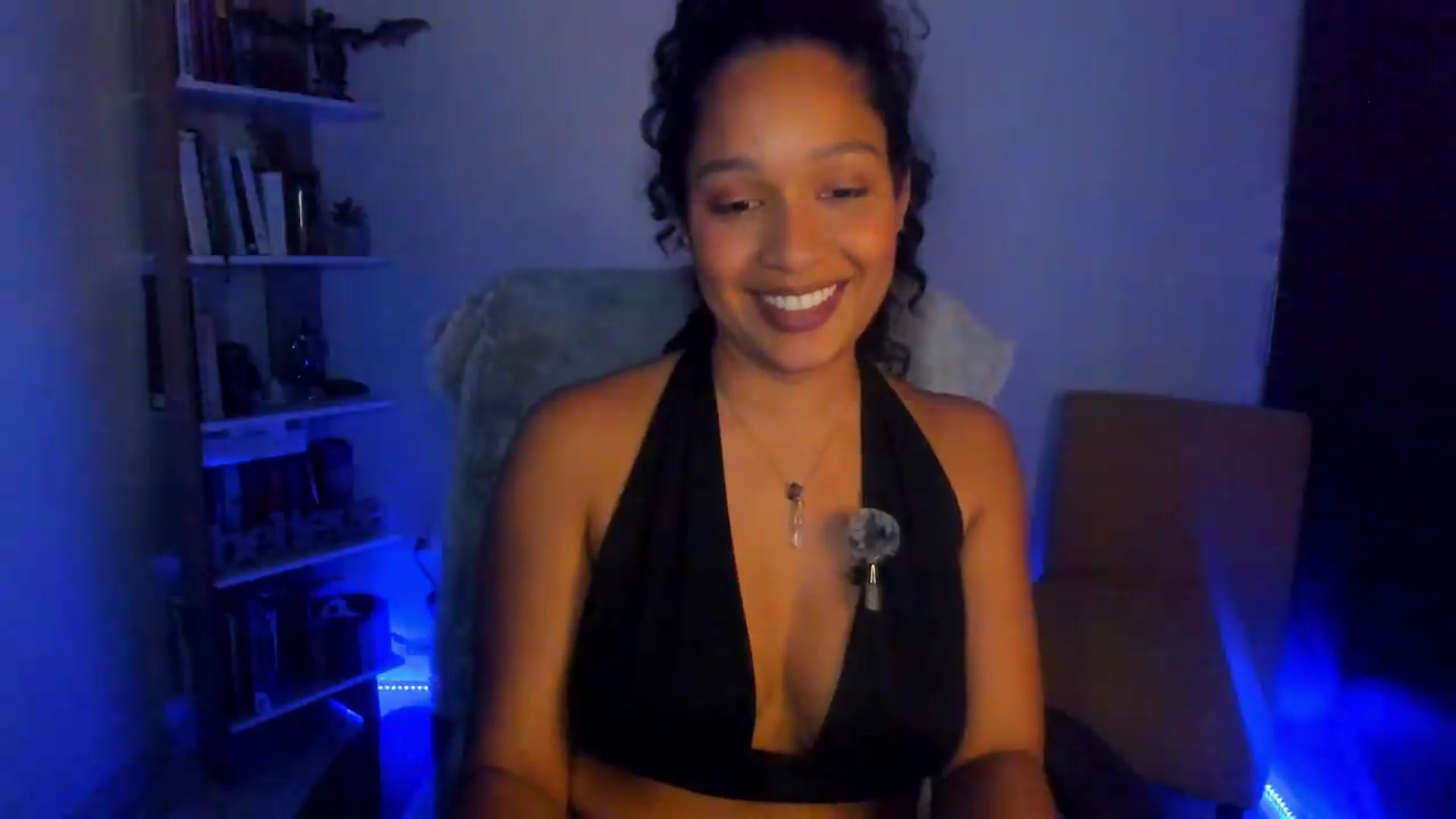Gallery image thumbnail from Amatista_latina's myfreecams stream on, 06/08/2026, 07:08 image 2 of 20