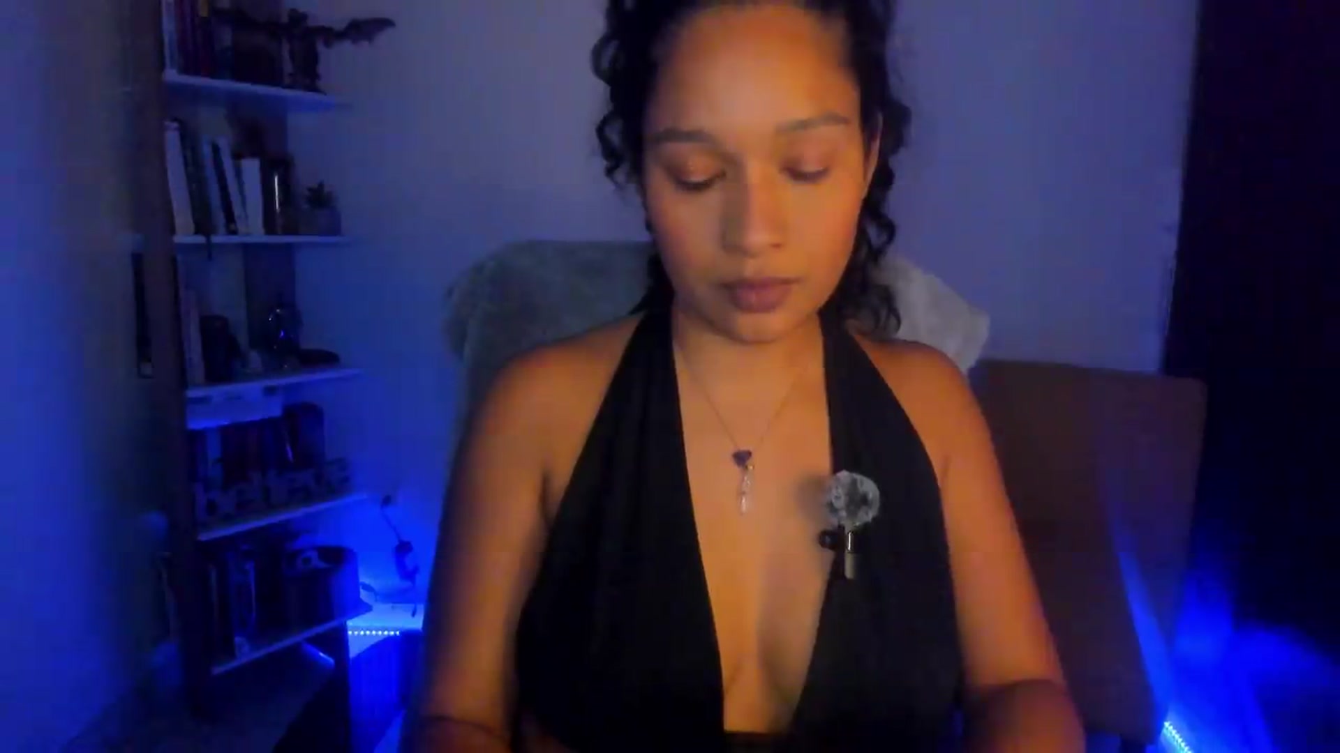 Gallery image thumbnail from Amatista_latina's myfreecams stream on, 06/08/2026, 07:08 image 10 of 20