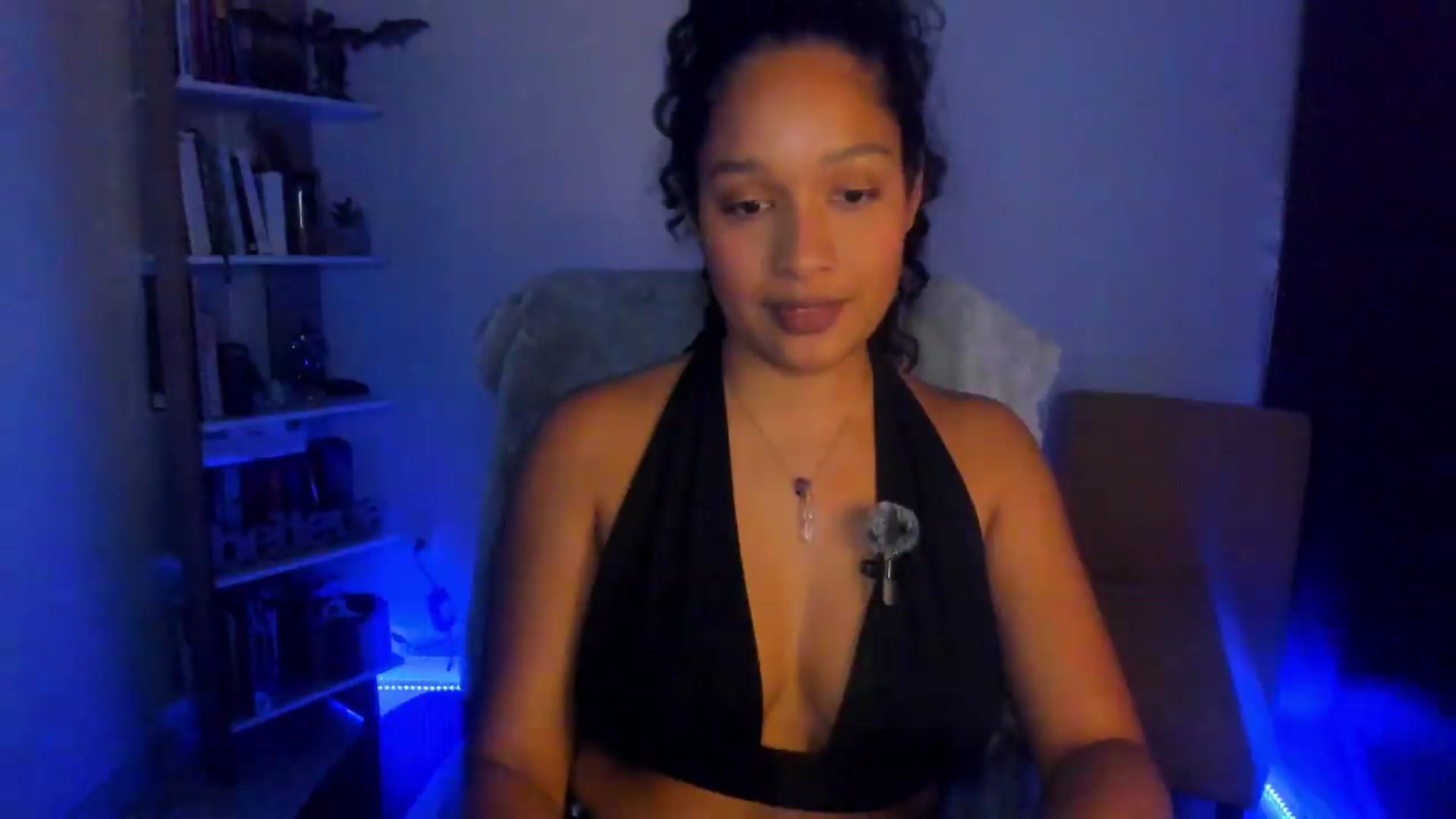 Gallery image thumbnail from Amatista_latina's myfreecams stream on, 06/08/2026, 07:08 image 5 of 20