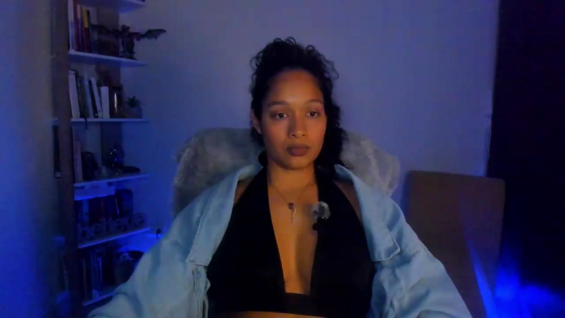 Gallery image thumbnail from Amatista_latina's myfreecams stream on, 06/08/2026, 08:26 image 18 of 20