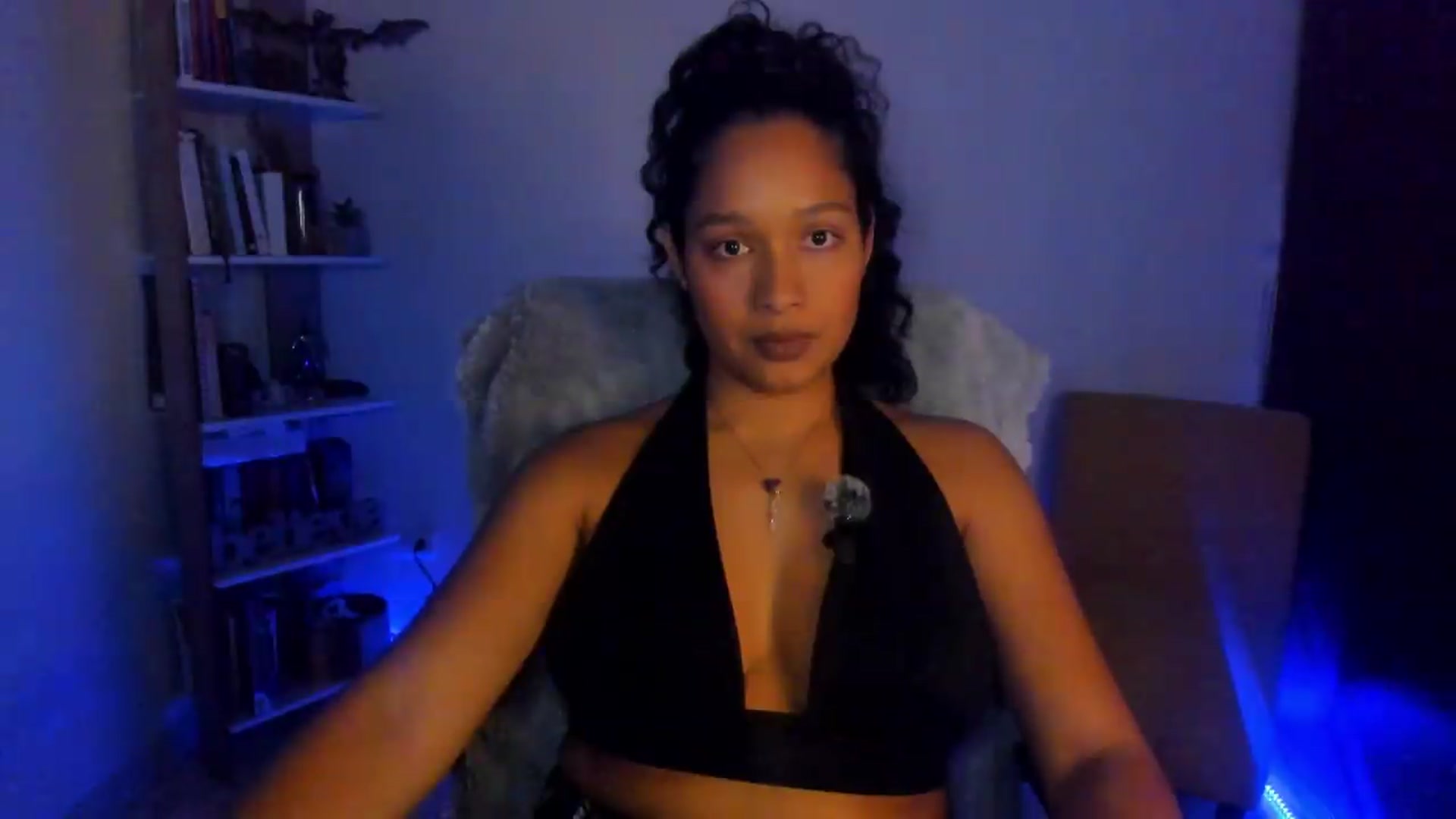 Gallery image thumbnail from Amatista_latina's myfreecams stream on, 06/08/2026, 08:26 image 5 of 20