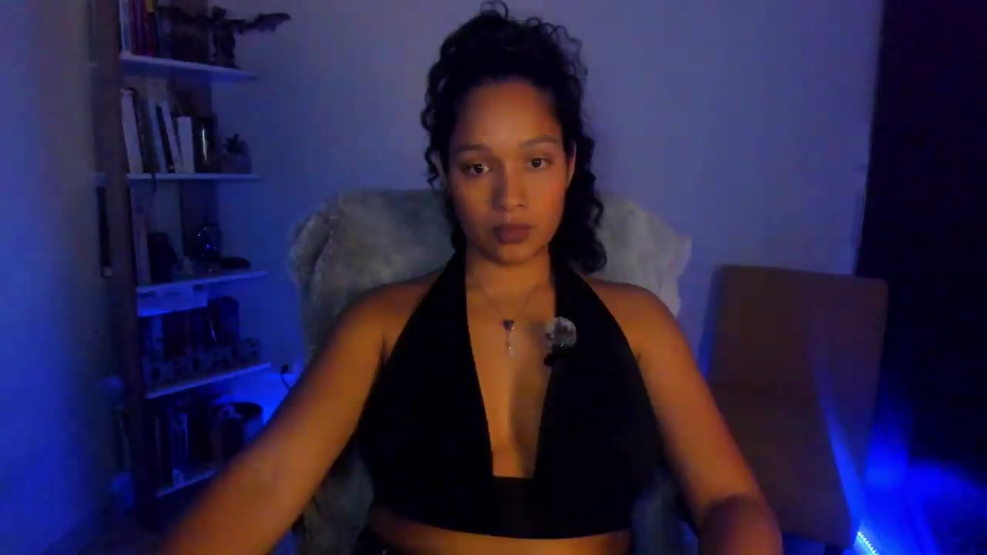 Gallery image thumbnail from Amatista_latina's myfreecams stream on, 06/08/2026, 08:26 image 4 of 20