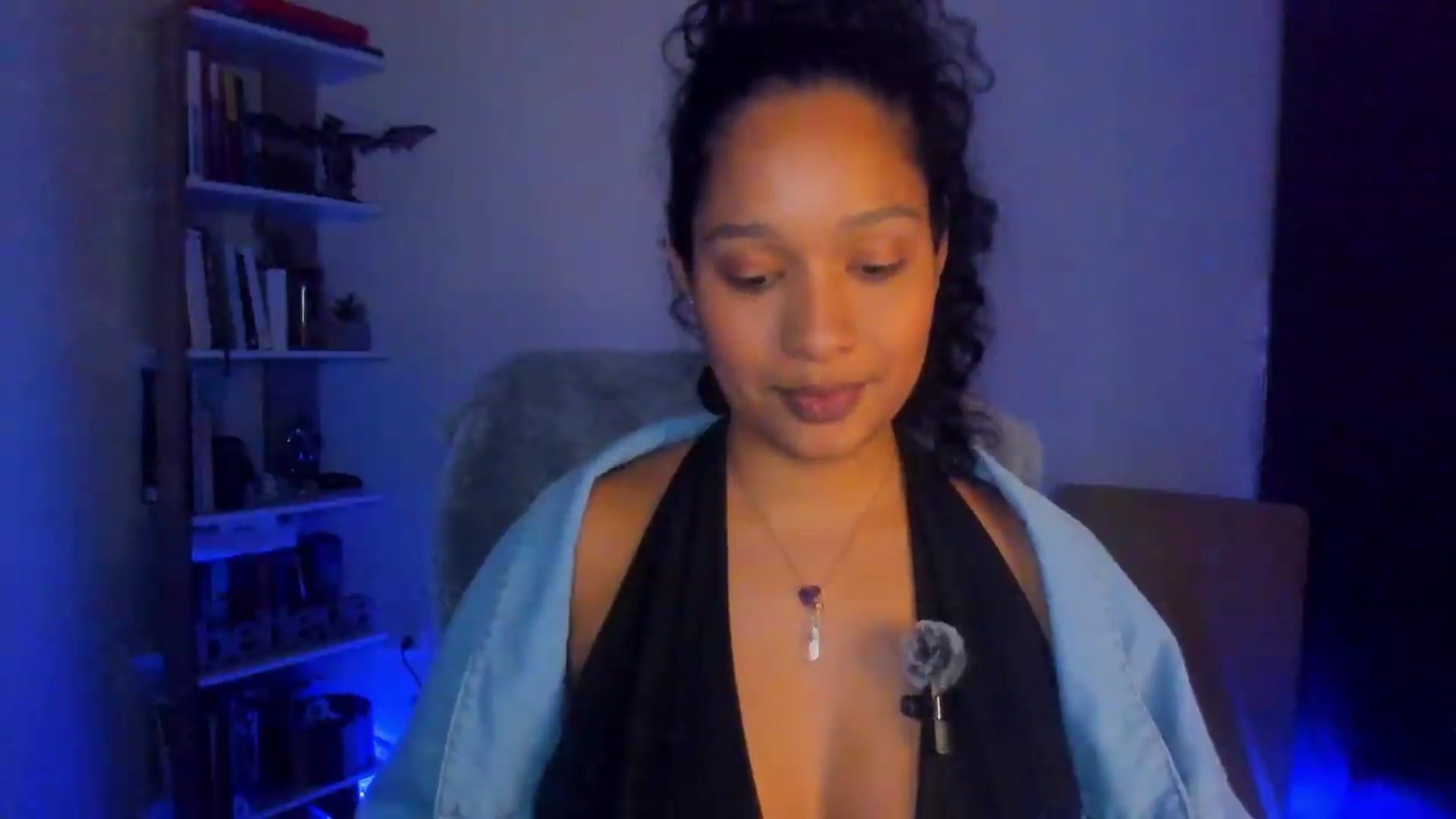 Gallery image thumbnail from Amatista_latina's myfreecams stream on, 06/08/2026, 08:26 image 20 of 20