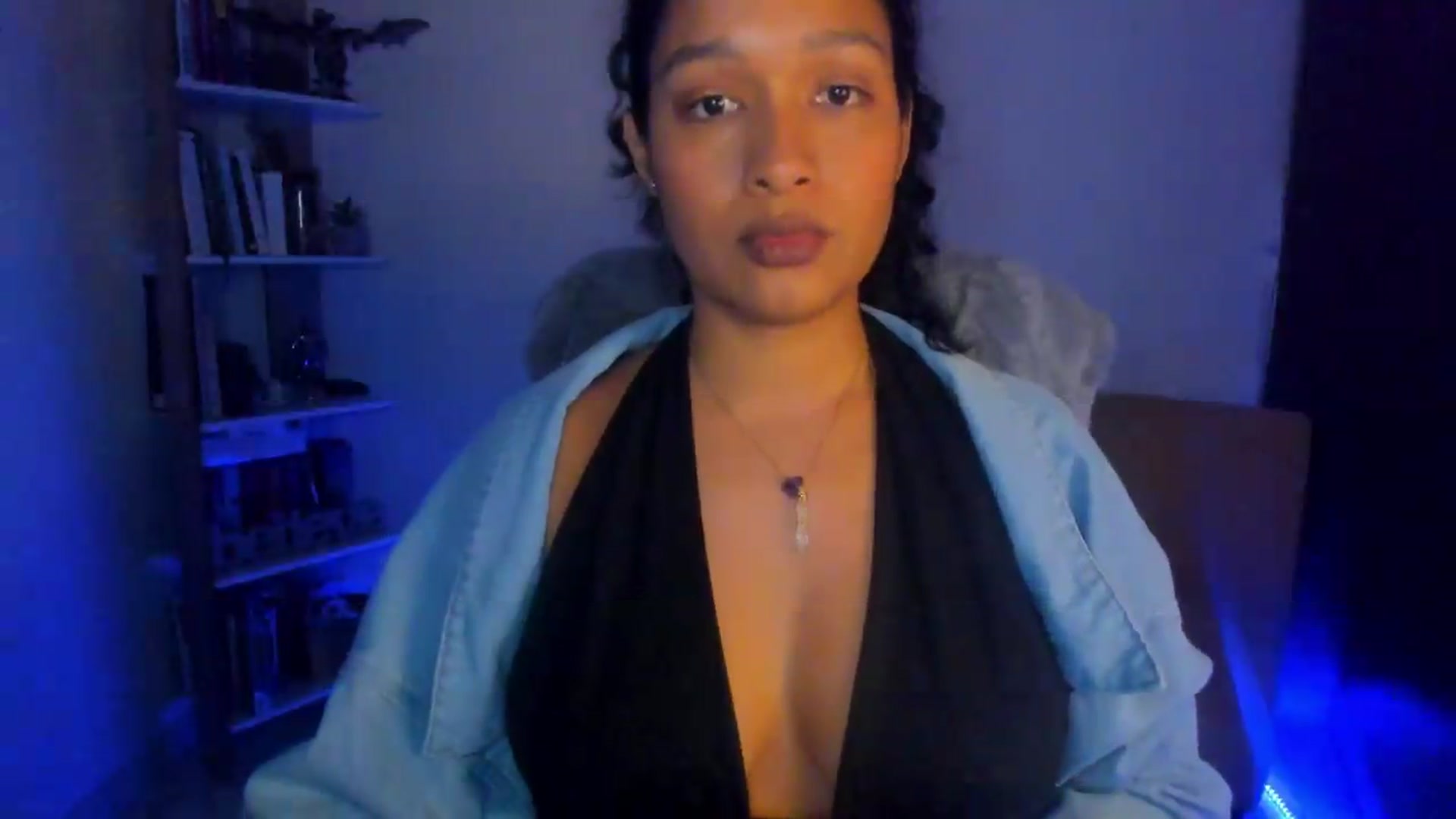 Gallery image thumbnail from Amatista_latina's myfreecams stream on, 06/08/2026, 08:26 image 11 of 20