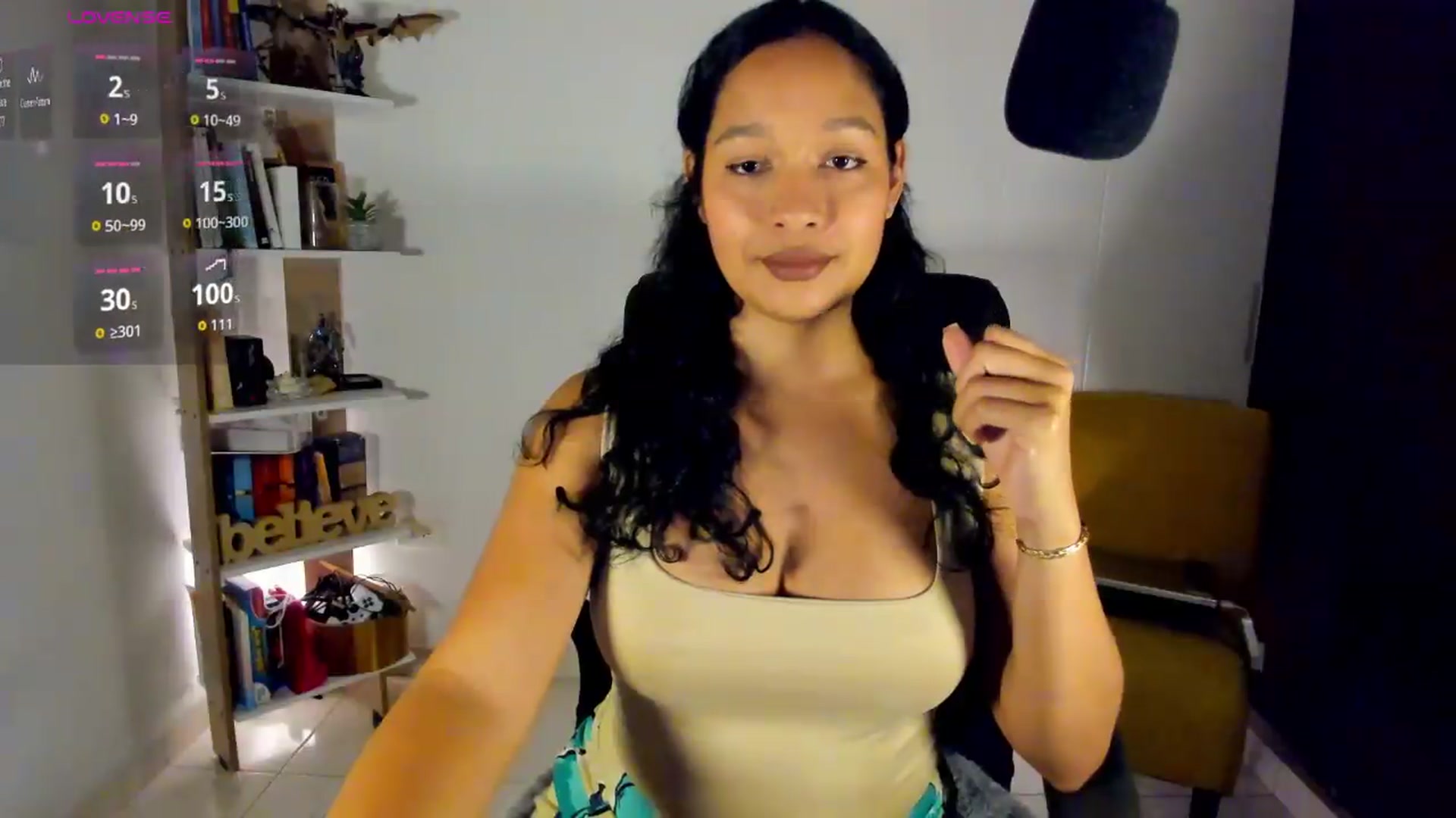 Gallery image thumbnail from Amatista_latina's myfreecams stream on, 06/23/2026, 08:17 image 9 of 20