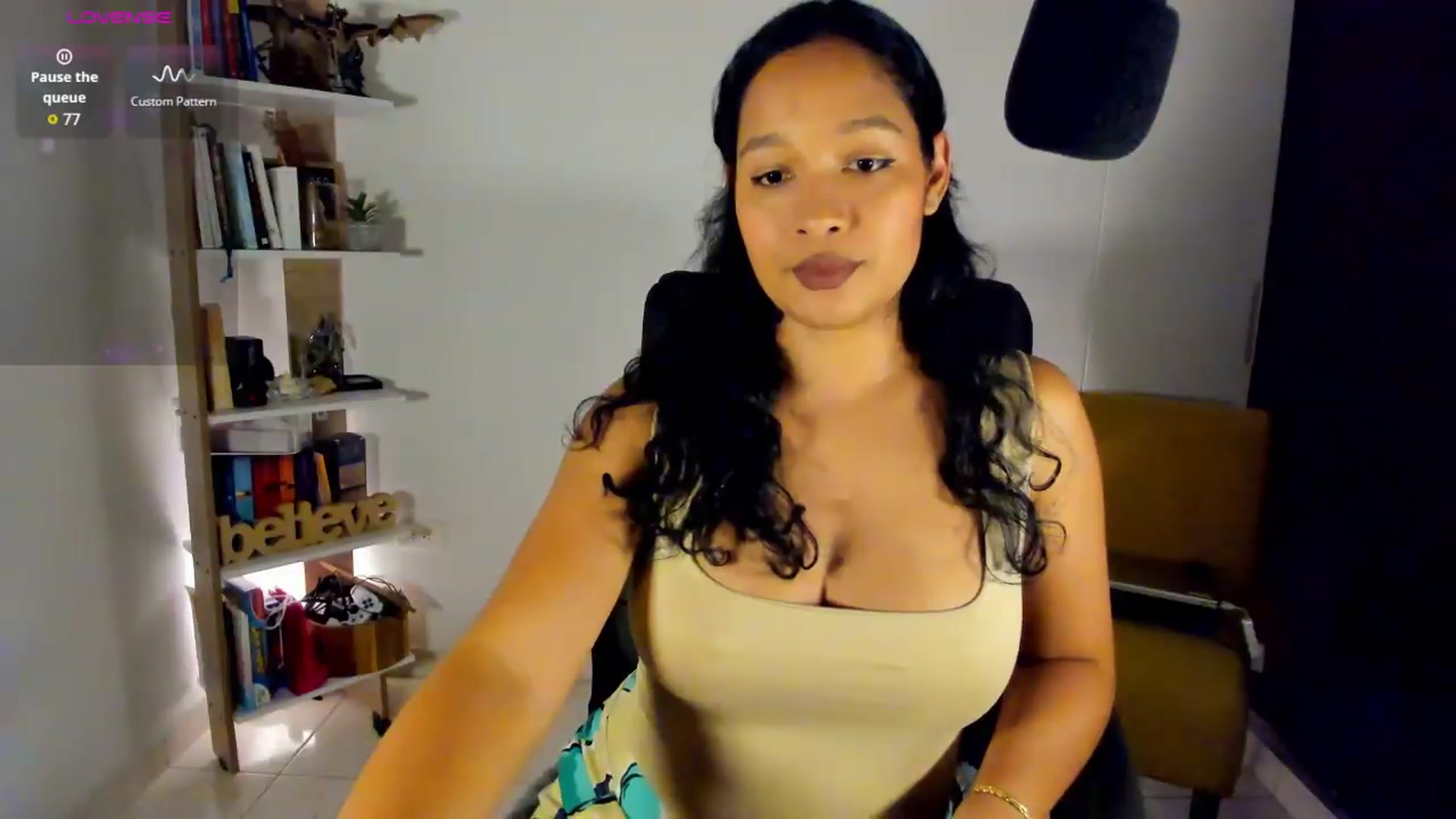 Gallery image thumbnail from Amatista_latina's myfreecams stream on, 06/23/2026, 08:17 image 7 of 20