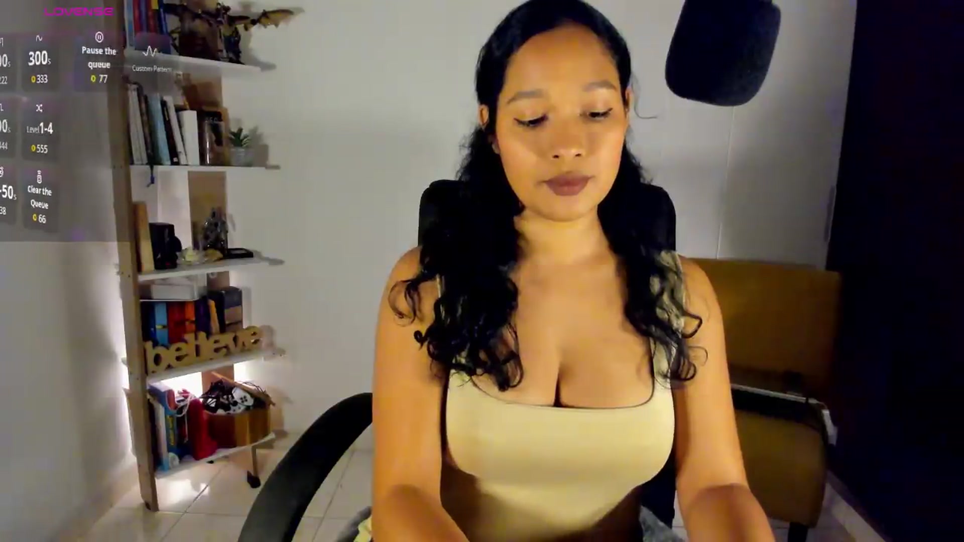 Gallery image thumbnail from Amatista_latina's myfreecams stream on, 06/23/2026, 08:17 image 3 of 20