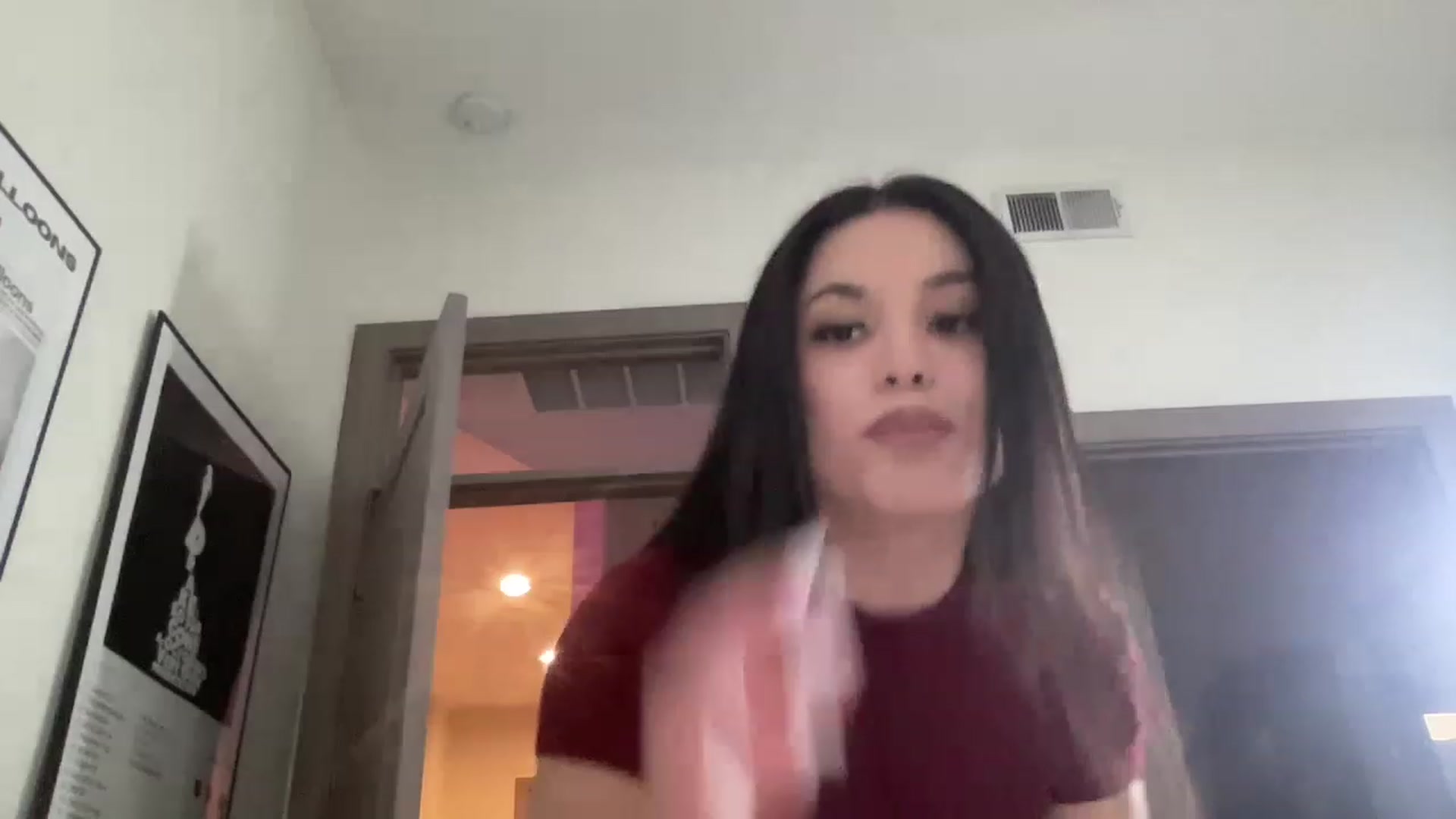 Gallery image thumbnail from Amaya_Flores's myfreecams stream on, 11/23/2022, 02:53 image 9 of 20