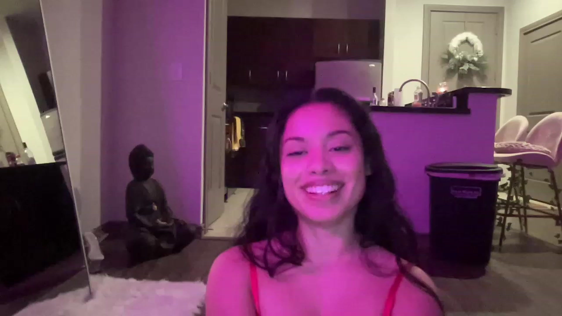 Gallery image thumbnail from Amaya_Flores's myfreecams stream on, 12/02/2022, 08:13 image 18 of 20